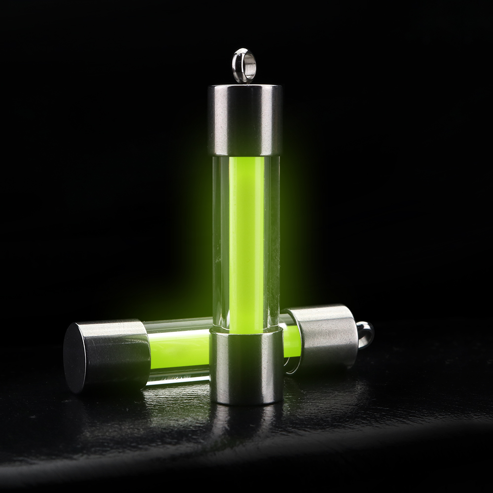 屋外用信号灯発光チューブペンダント EDCキーチェーン 発光 - Tritium Gas Tube のレビューと価格
